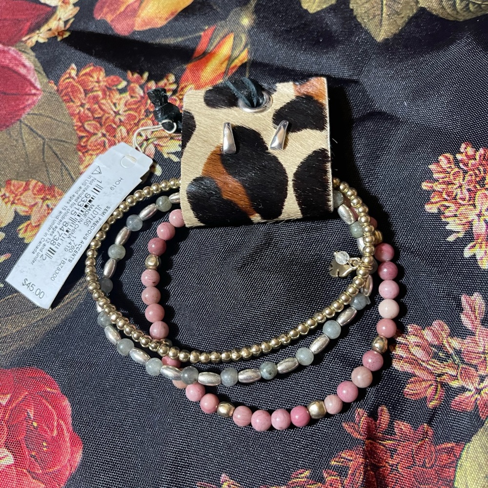 NWT Lucky Brand Beaded Bracelet & Earring Set